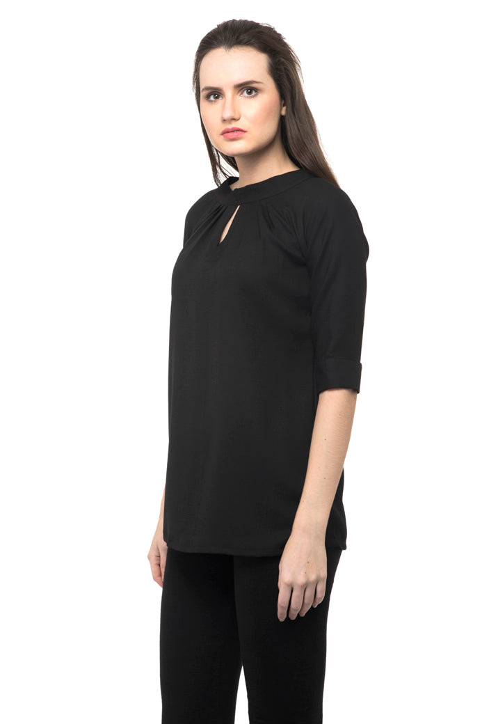 Keyhole front halter neck black top