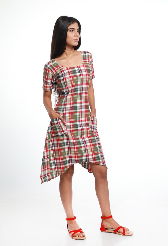 TARTAN HIGH & LOW POCKET DRESS
