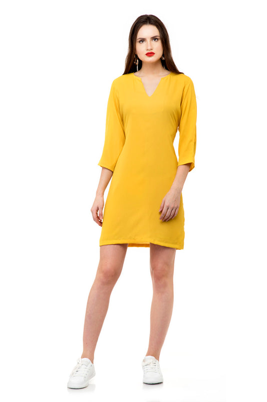 Long sleeves slim fit mini dress.