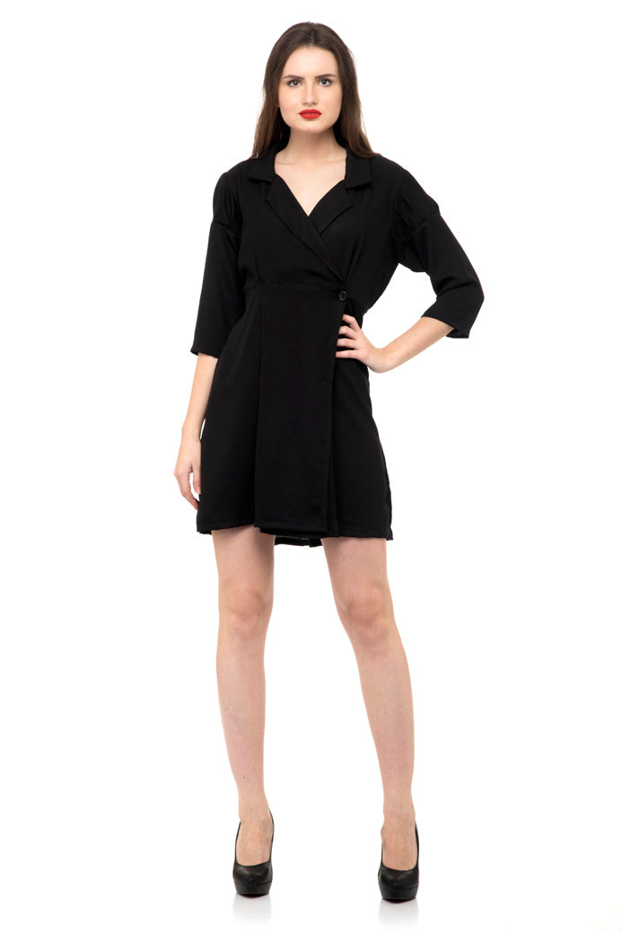 Black color long collars mini dress