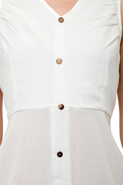 Sleeveless flatter long with dress