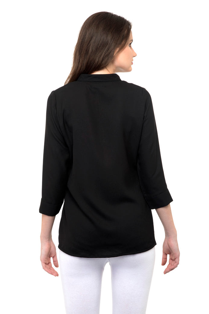 Full sleeves plain top with collars