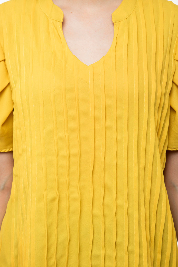 Full pleated and bell sleeves yellow color top