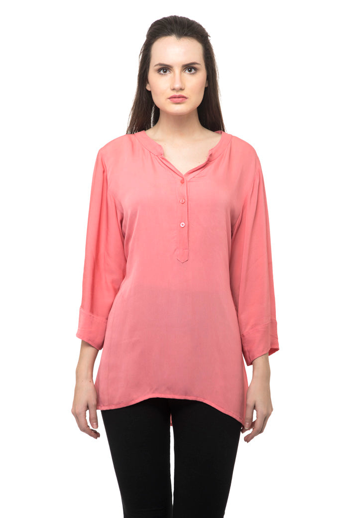 Light pink kurti buttons on neck