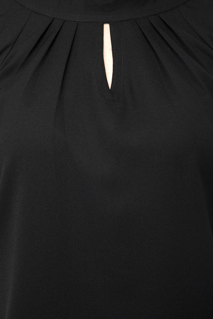 Keyhole front halter neck black top