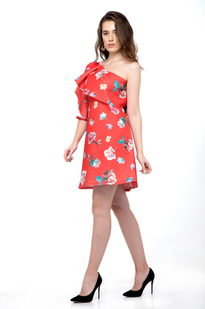 Off shoulder one side ruffle sleeve midi dress