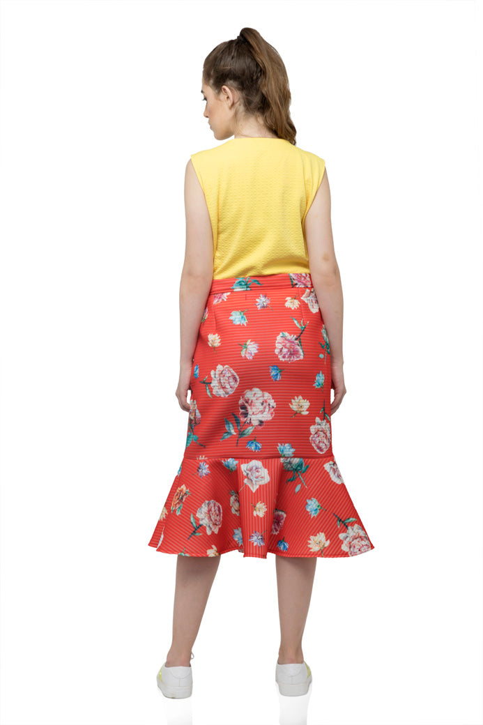 Flared vertical belt design sleeveless yellow top