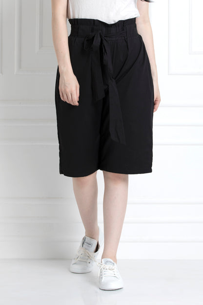 Knee length Bermuda Shorts In Organic Cotton