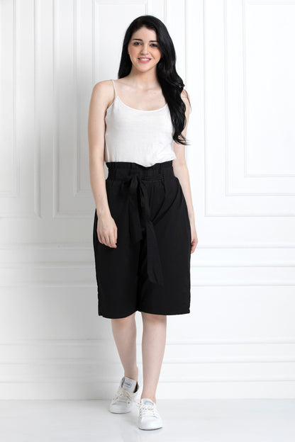 Knee length Bermuda Shorts In Organic Cotton