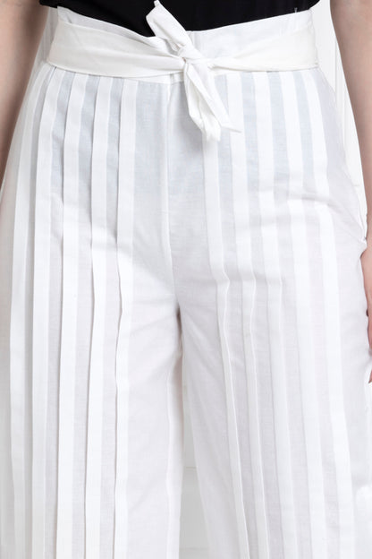 Pintucks Pleate Pants