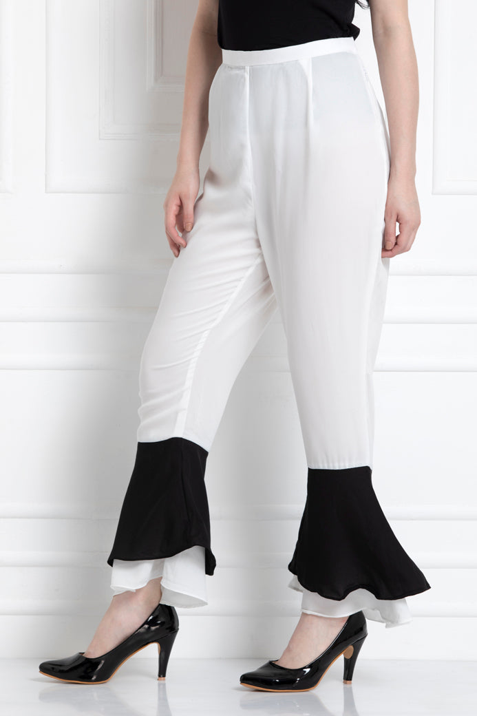 Pants With Bottom Down Flare