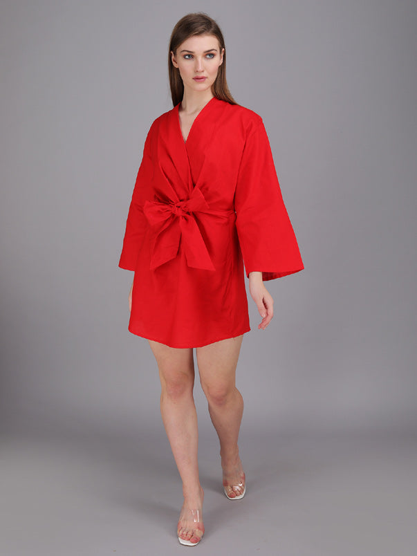 Red V-neck knotted dress with A-line sleeves made in cotton