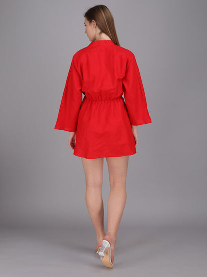 Red V-neck knotted dress with A-line sleeves made in cotton