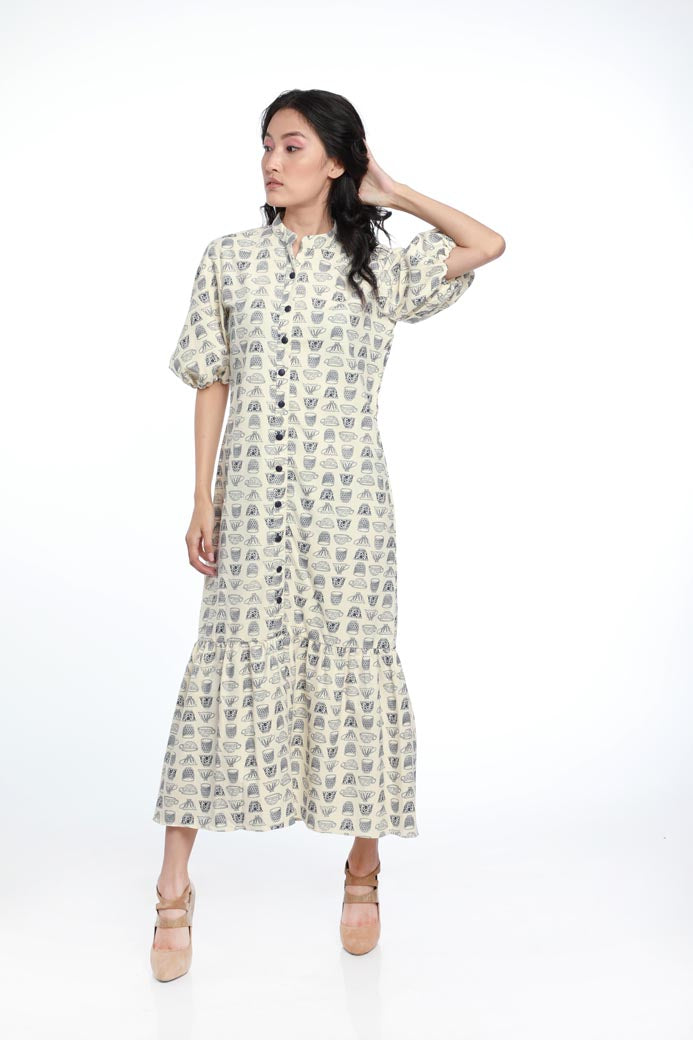ENGLISH BREAKFAST, DUTTON DOWN DRESS WITH BALLOON SLEEVES & TIER PANEL