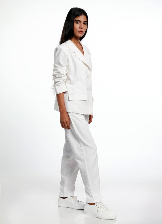 IVORY RUCHED SLEEVE LINEN BLAZER WITH LINEN PANTS