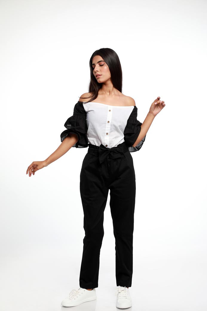 OFF THE SHOULDER BLACK & WHITE BLOUSON MADE IN SOFT ORGANIC COTTON