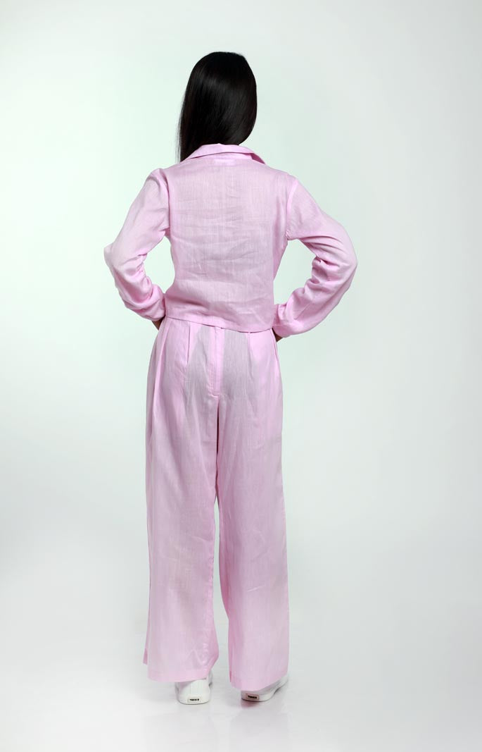 NOTCHED COLLAR, BUTTON DOWN TOP WITH PANTS. MADE IN 100% COTTON