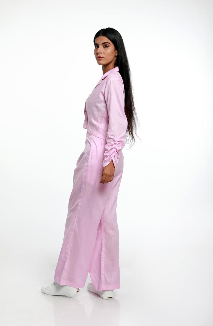 NOTCHED COLLAR, BUTTON DOWN TOP WITH PANTS. MADE IN 100% COTTON