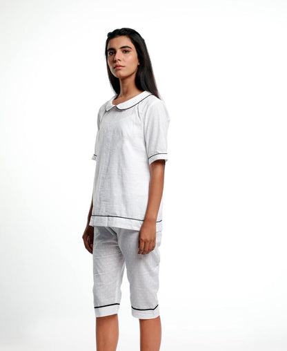 LOUNGEWEAR/ NIGHT SUIT