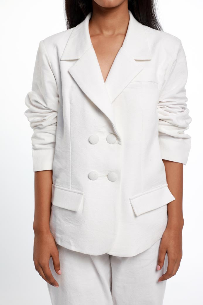 IVORY RUCHED SLEEVE LINEN BLAZER WITH LINEN PANTS
