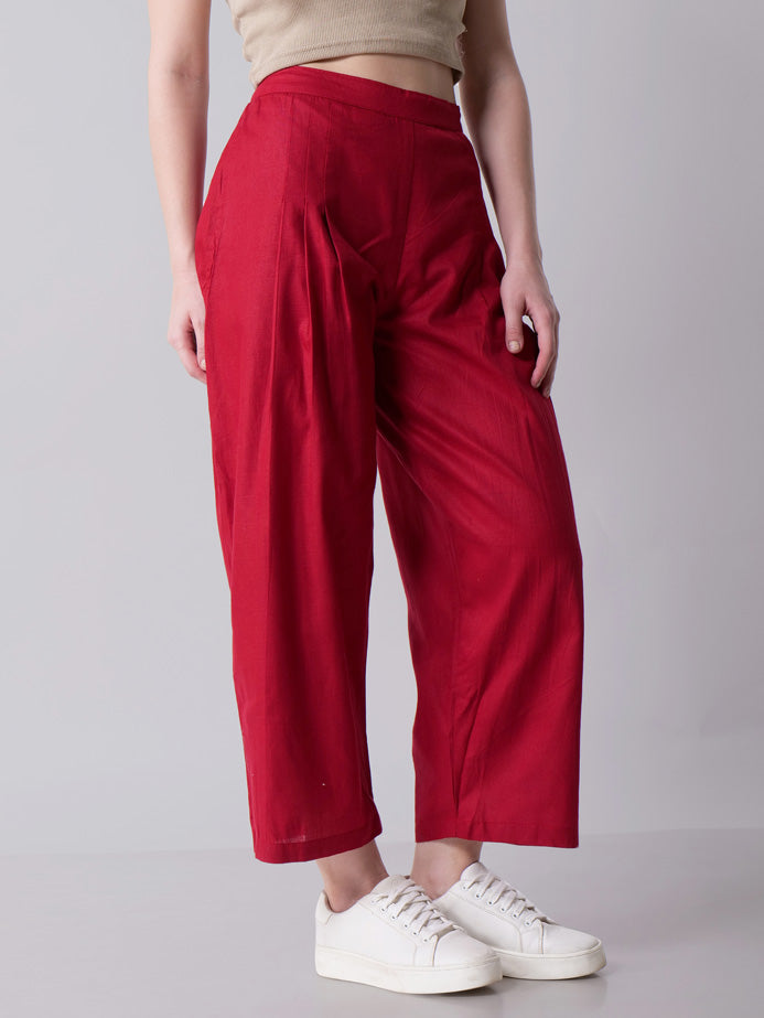 Scarlet  Pleated Pants