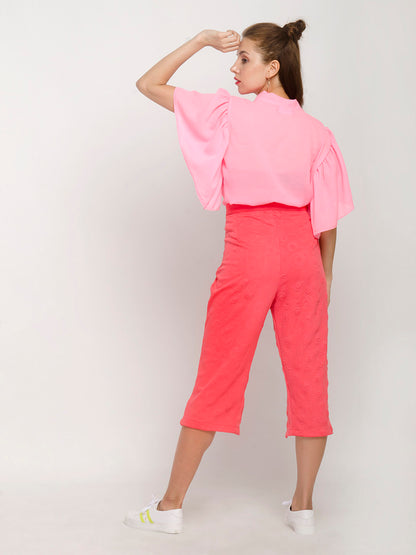 Batwing sleeve top with a long tie paired